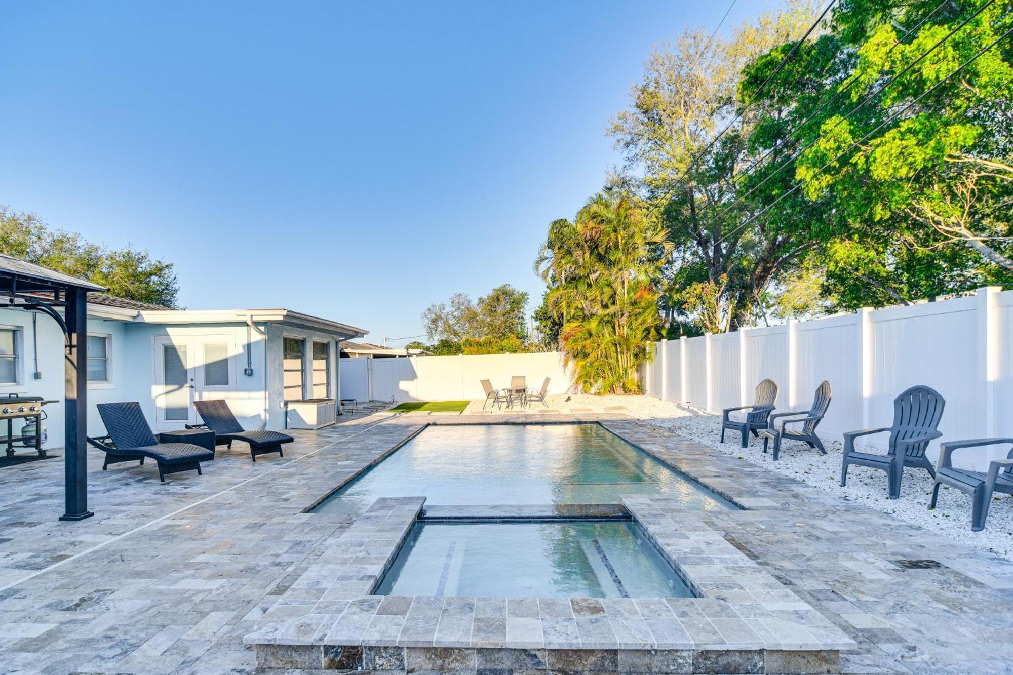 Breezy Seminole Vacation Rental With Hot Tub! Exterior photo