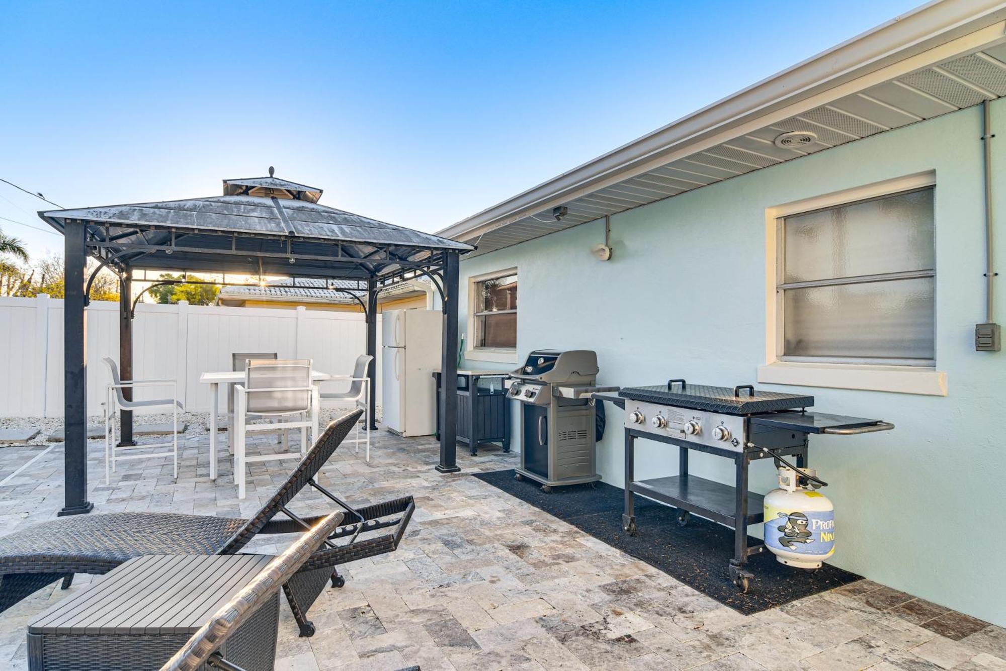 Breezy Seminole Vacation Rental With Hot Tub! Exterior photo